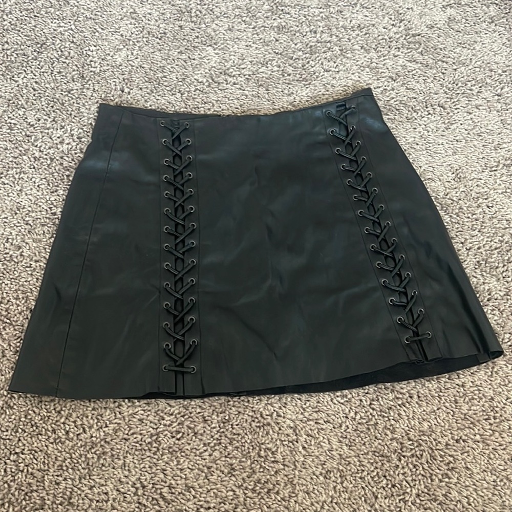Zara black pleather skirt